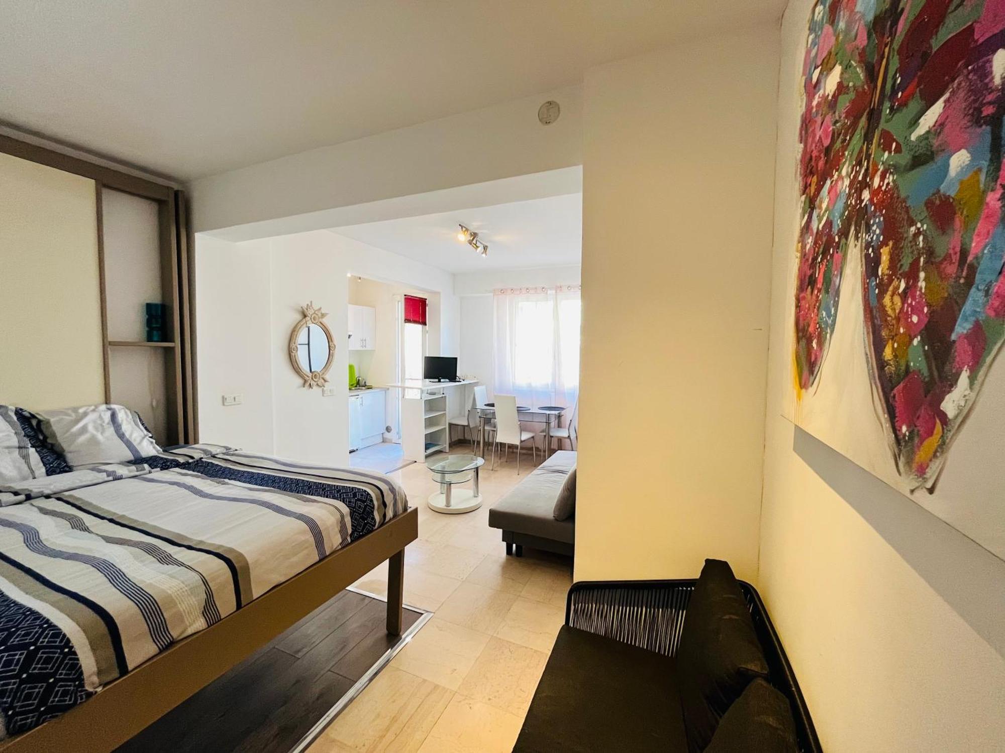 Grand Studio De 30 M2 Promenade Des Anglais 니스 외부 사진